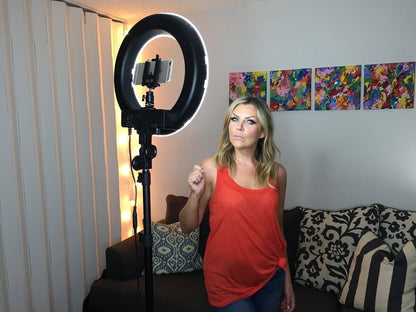 ring light with stand